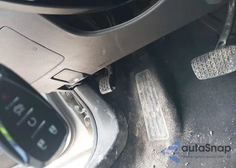 2018 Chevrolet Malibu 1Ls из США, поврежденный, VIN 1G1ZB5ST2JF228255